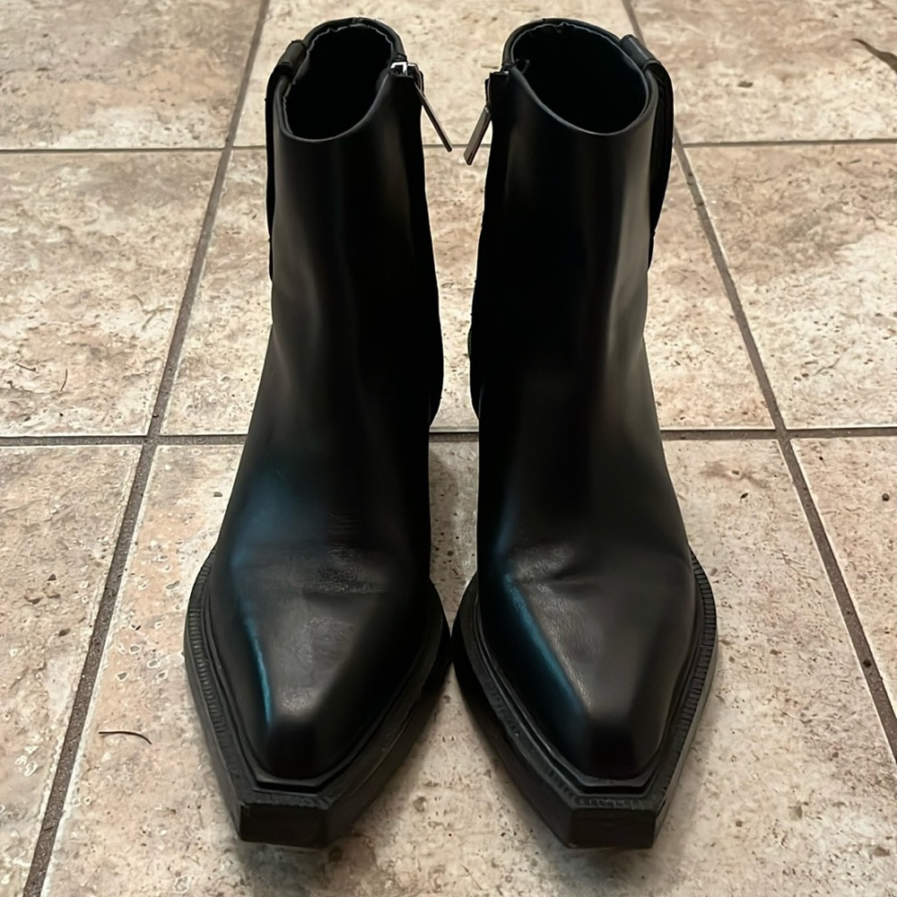 Zara cowboy boots
